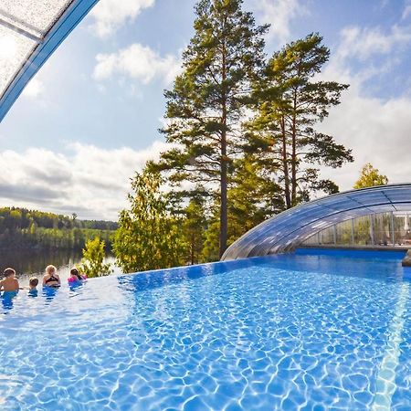 Arjaeng Camping & Stugor Sommarvik Exterior photo