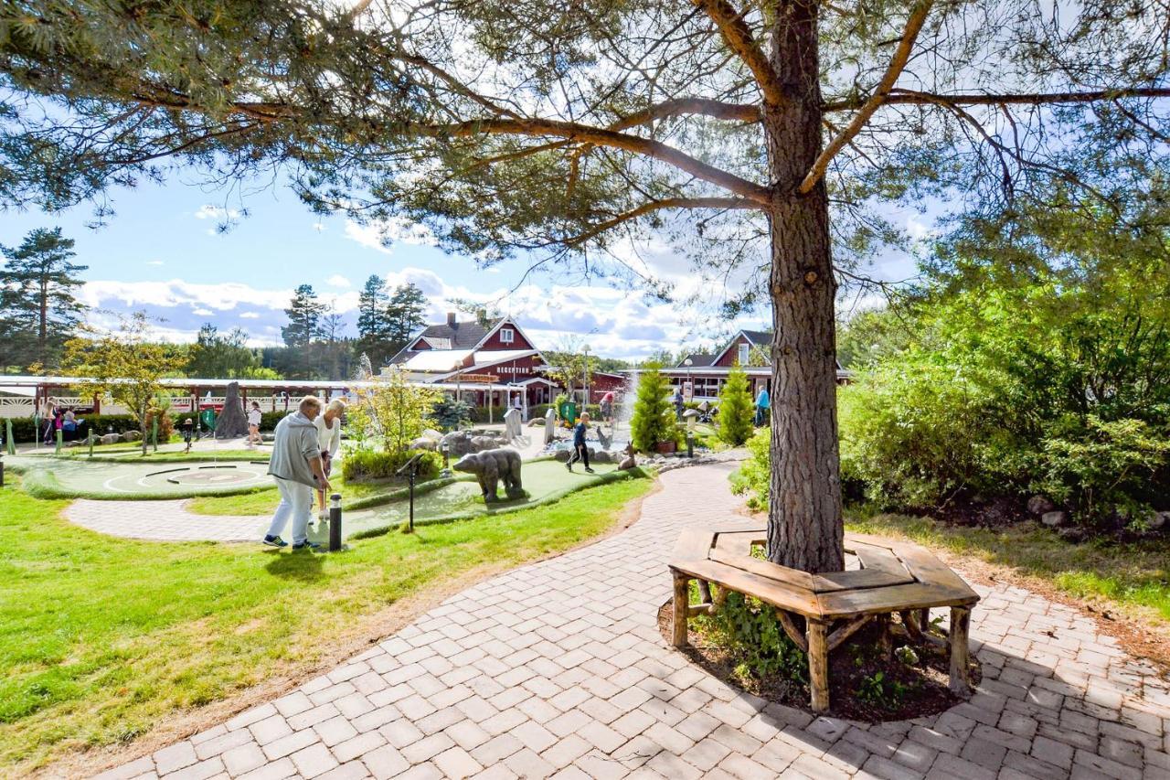 Arjaeng Camping & Stugor Sommarvik Exterior photo